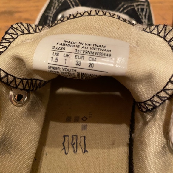 Converse kids size 1.5 - Picture 3 of 4